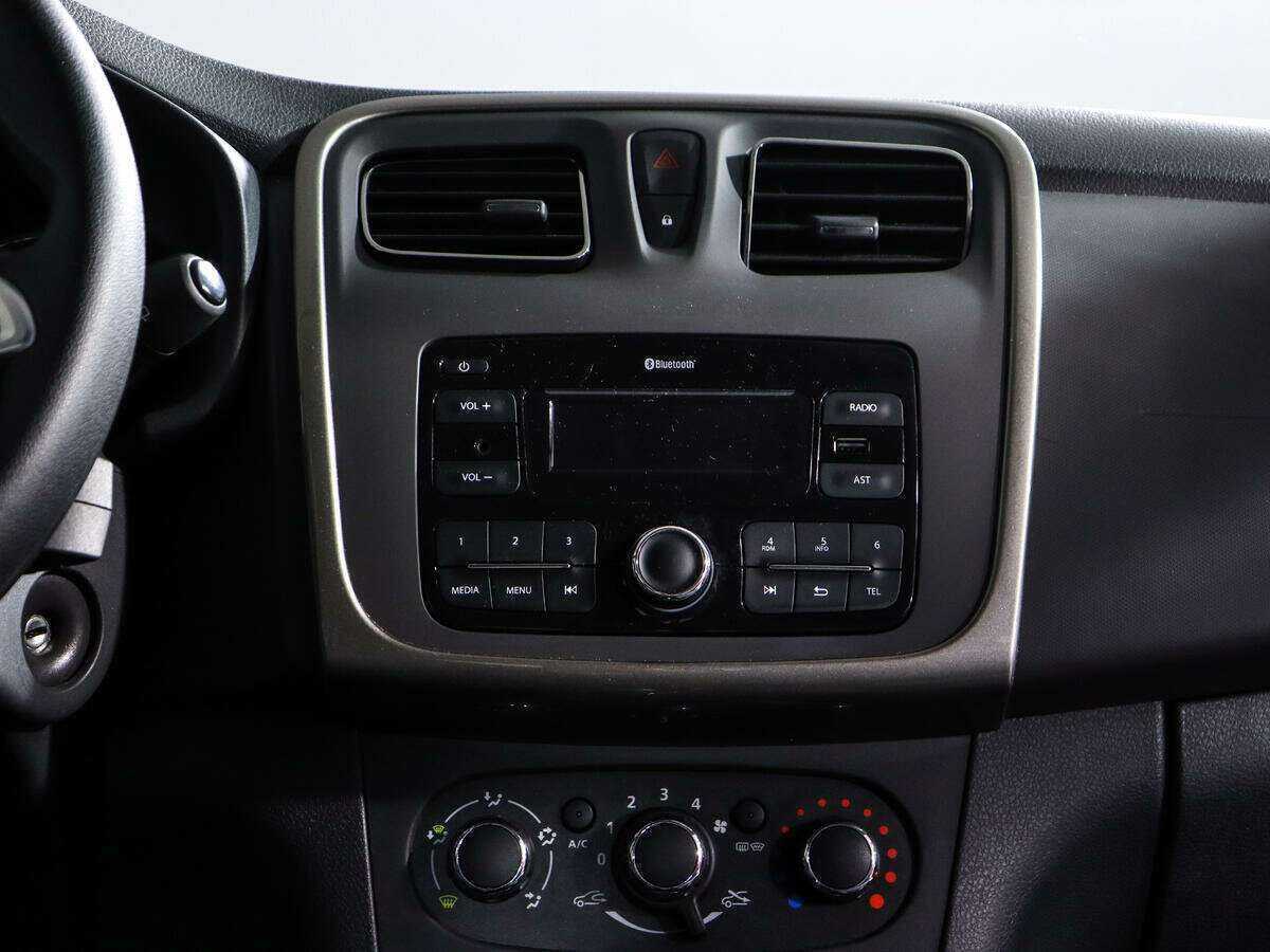 Renault Sandero б/у, 2020, Автоматическая. Фото: #10