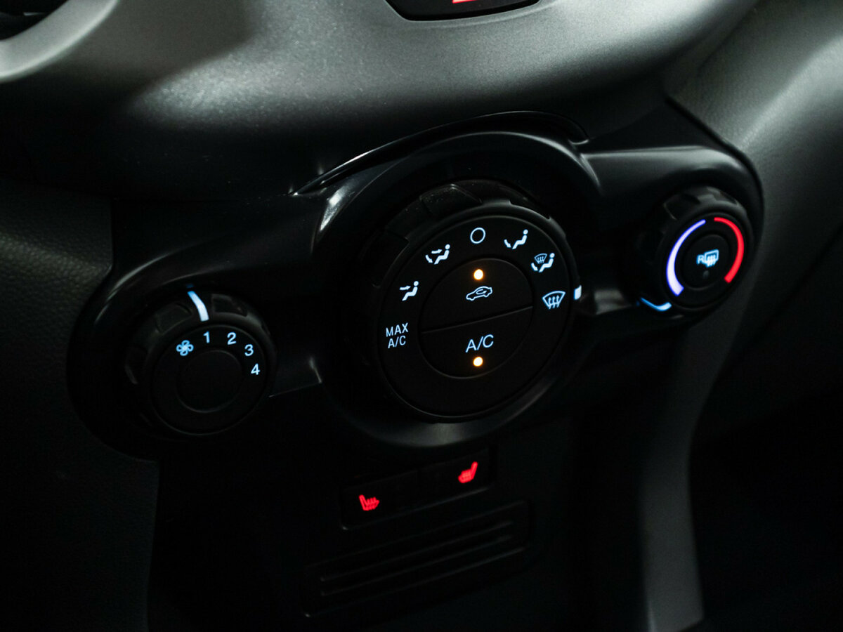 Ford EcoSport б/у, 2016, Механическая. Фото: #13