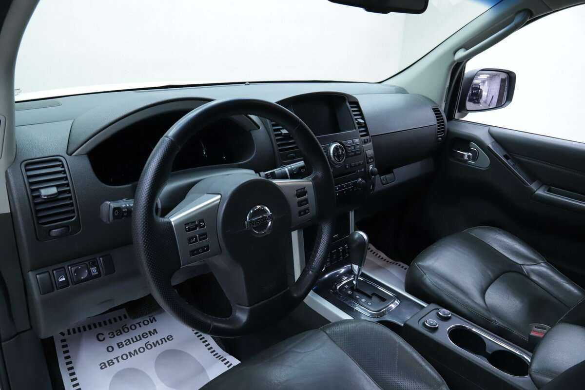 Nissan Pathfinder б/у, 2012, Автоматическая. Фото: #9