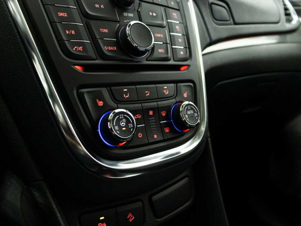 Opel Mokka б/у, 2015, Автоматическая. Фото: #15