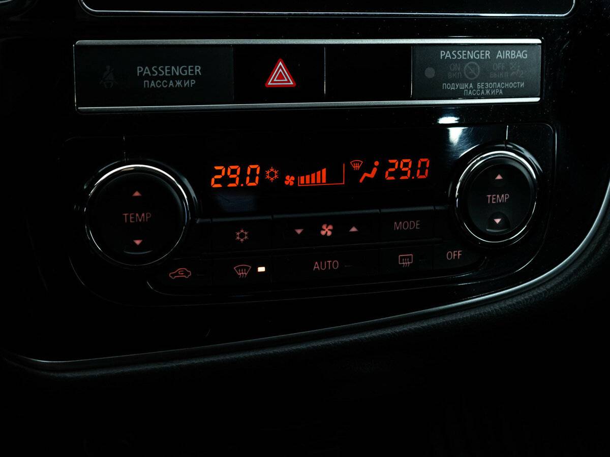 Mitsubishi Outlander б/у, 2019, Вариатор. Фото: #12