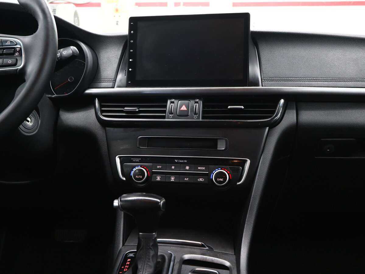 Kia Optima б/у, 2016, Автоматическая. Фото: #16