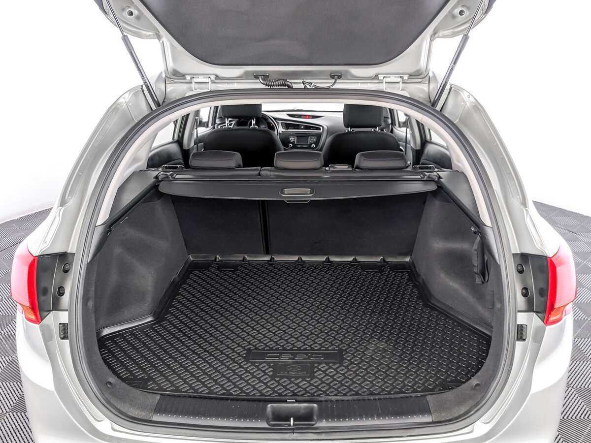 Kia Ceed б/у, 2017, Автоматическая. Фото: #9