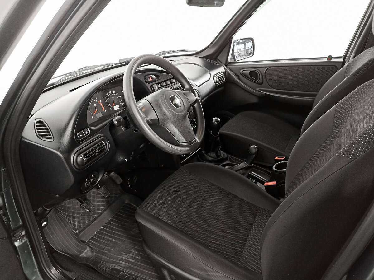 Chevrolet Niva б/у, 2014, Механическая. Фото: #13