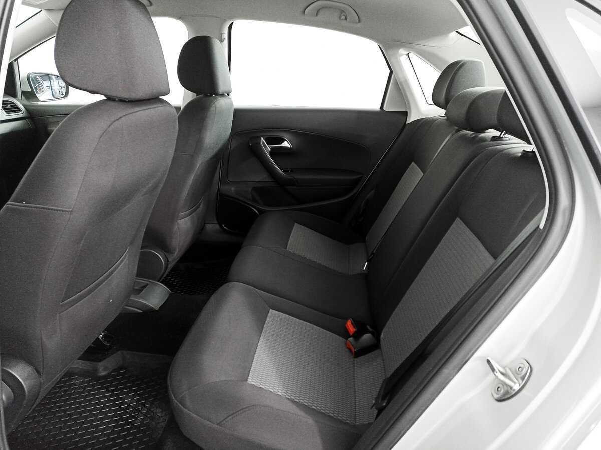 Volkswagen Polo б/у, 2014, Автоматическая. Фото: #7