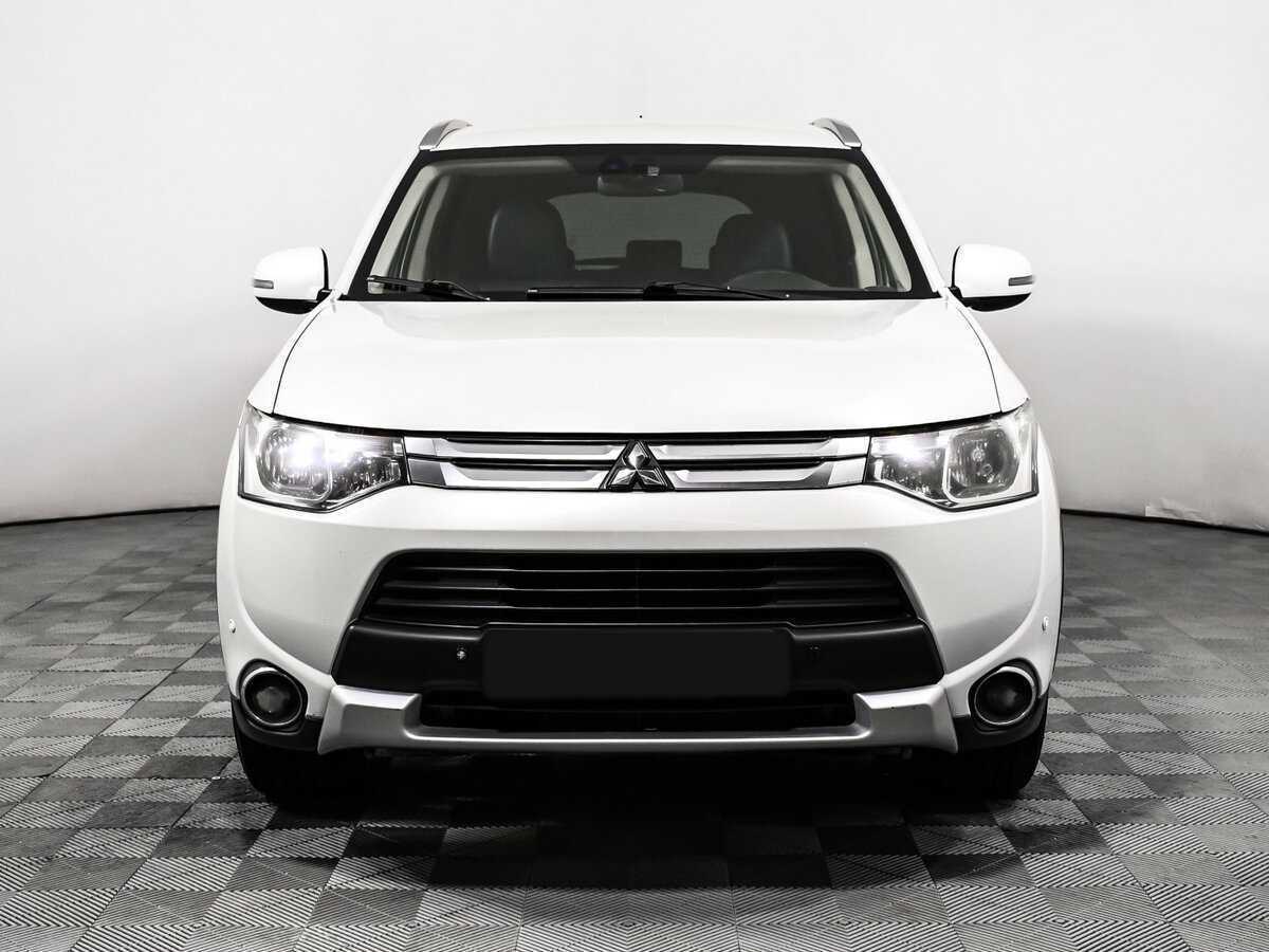 Mitsubishi Outlander б/у, 2015, Вариатор. Фото: #1