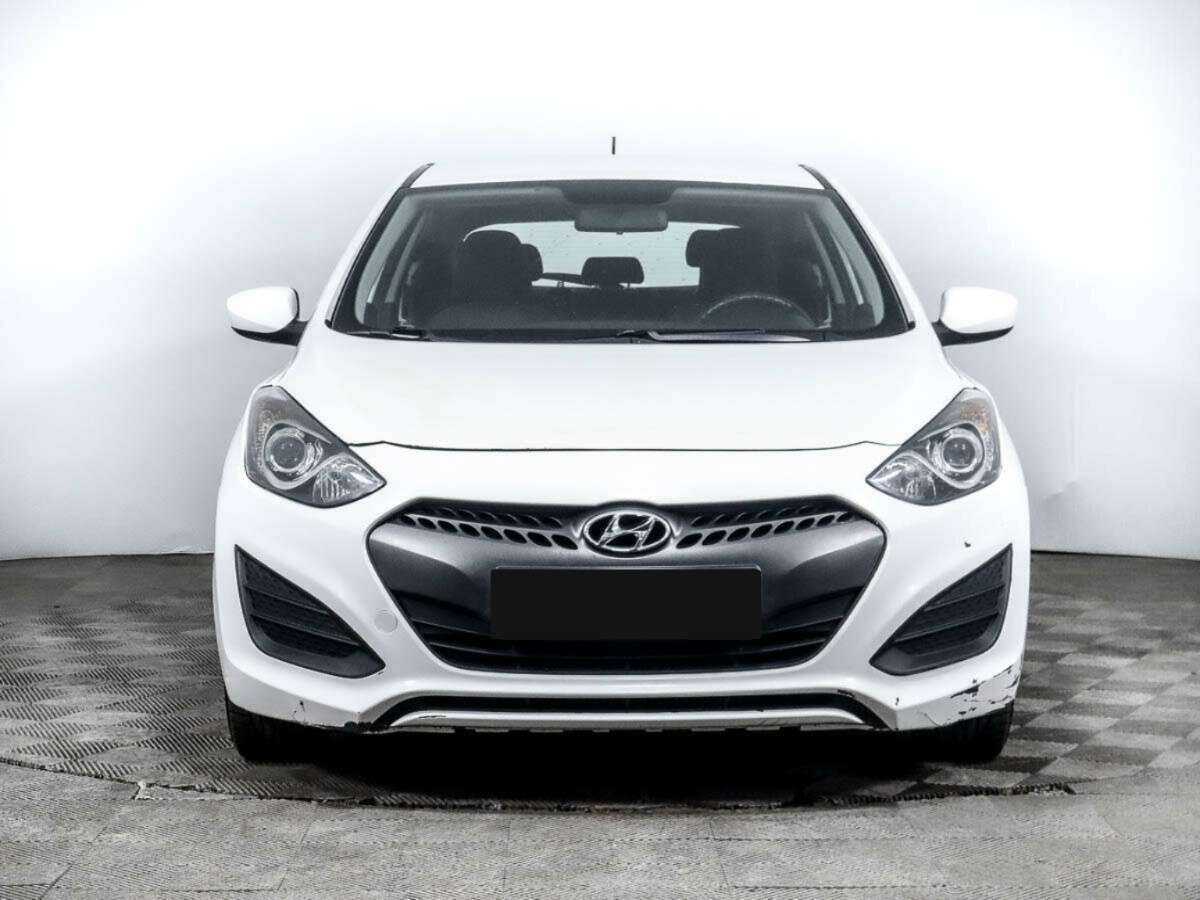 Hyundai i30 б/у, 2014, Механическая. Фото: #1