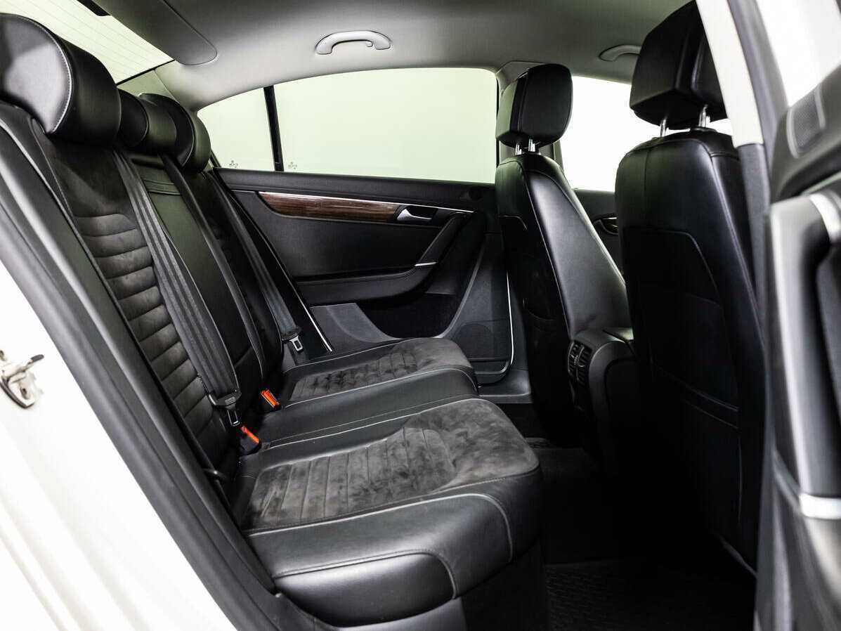 Volkswagen Passat б/у, 2013, Роботизированная. Фото: #11