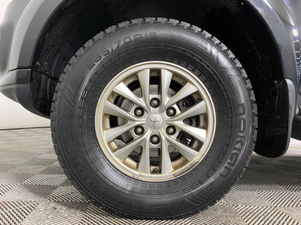 Mitsubishi Pajero Sport б/у, 2014, Механическая. Фото: #8