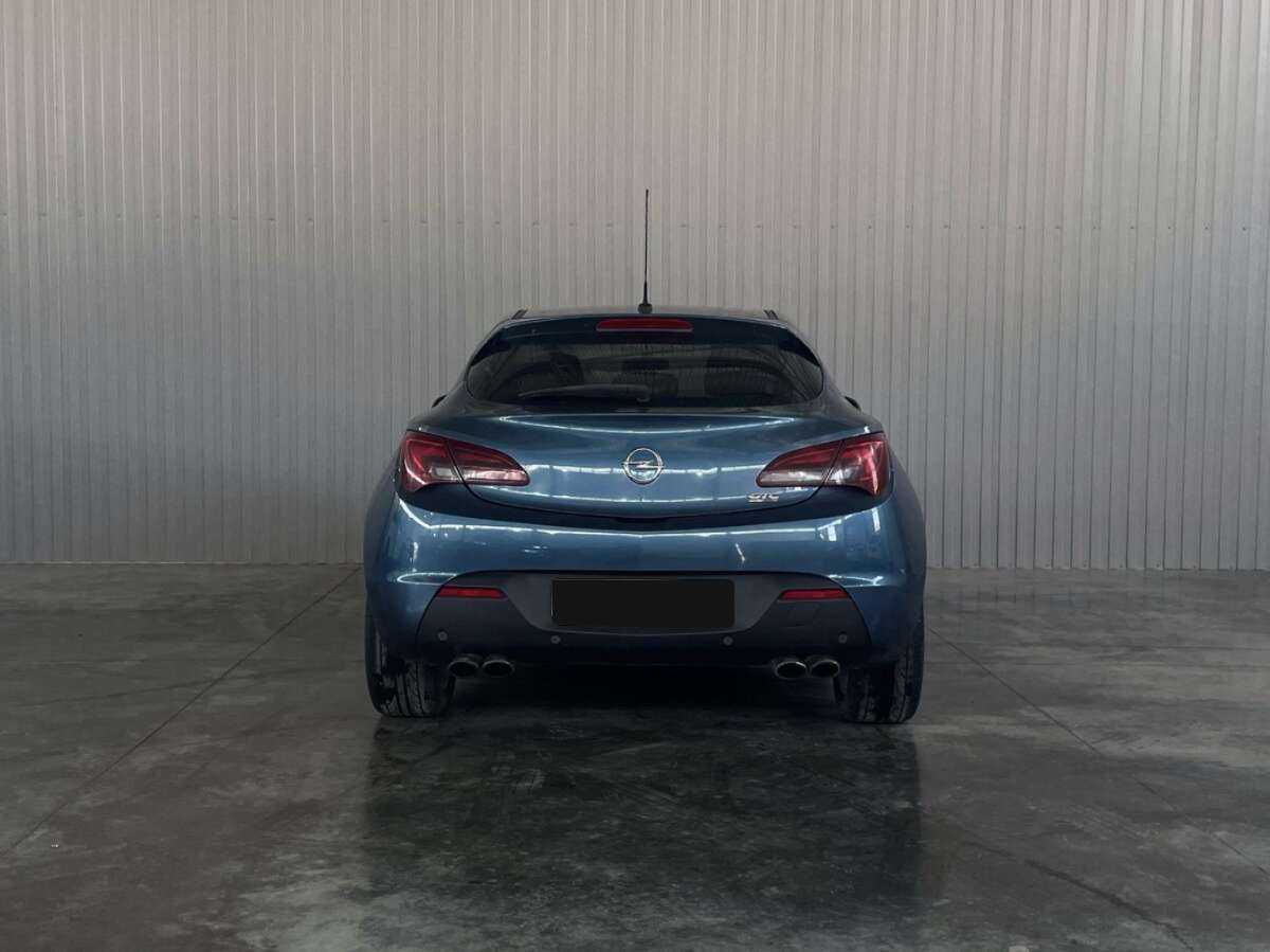 Opel Astra б/у, 2014, Механическая. Фото: #5