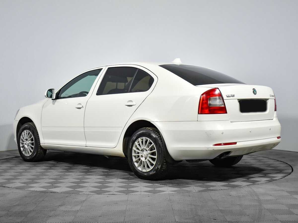 Skoda Octavia б/у, 2012, Механическая. Фото: #6
