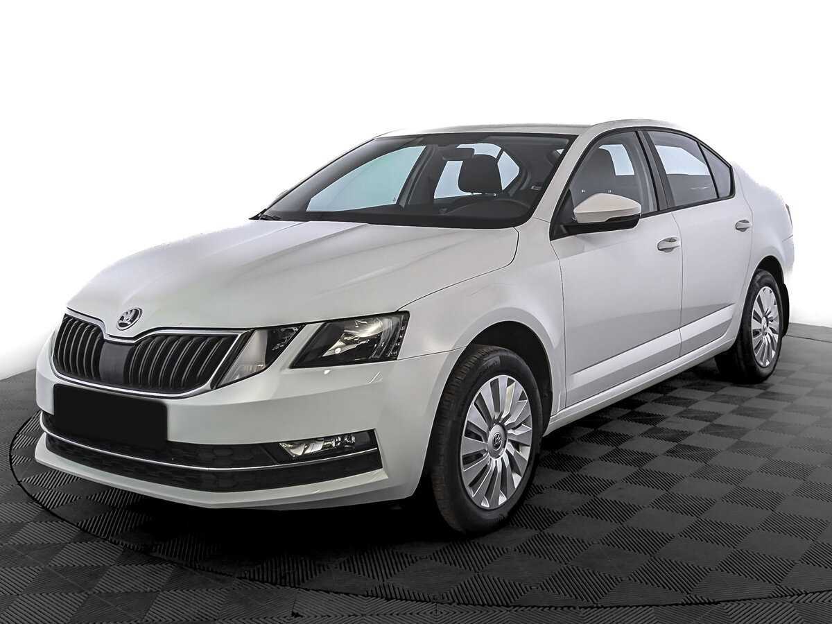 Skoda Octavia б/у, 2018, Автоматическая. Фото: #0