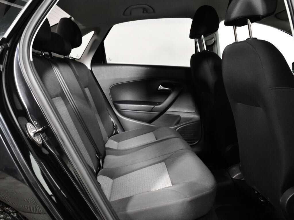 Volkswagen Polo б/у, 2012, Автоматическая. Фото: #9