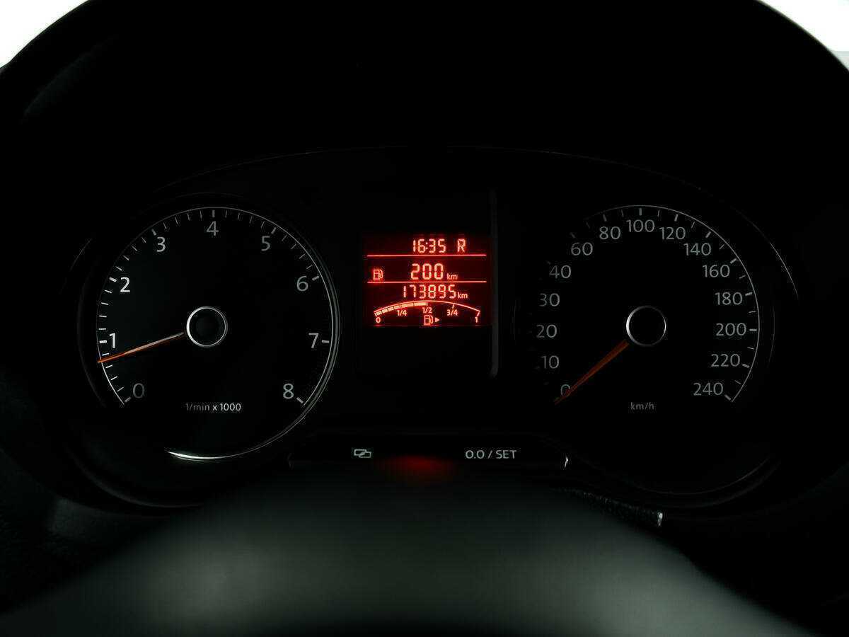 Volkswagen Polo б/у, 2012, Автоматическая. Фото: #9