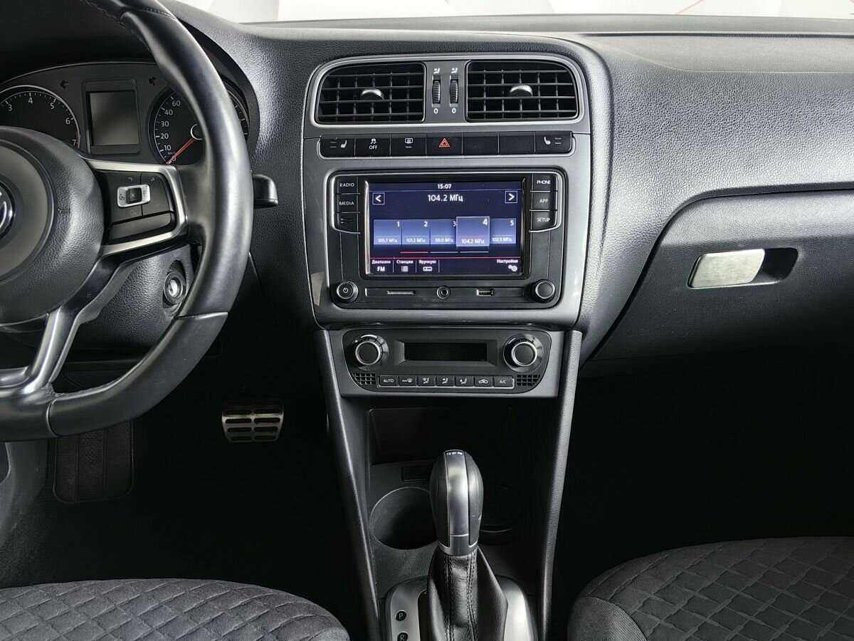 Volkswagen Polo б/у, 2018, Роботизированная. Фото: #10