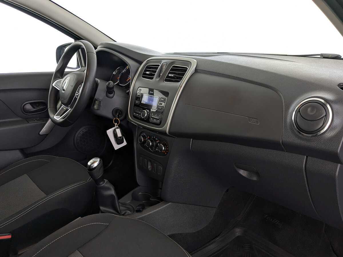 Renault Sandero б/у, 2021, Роботизированная. Фото: #10