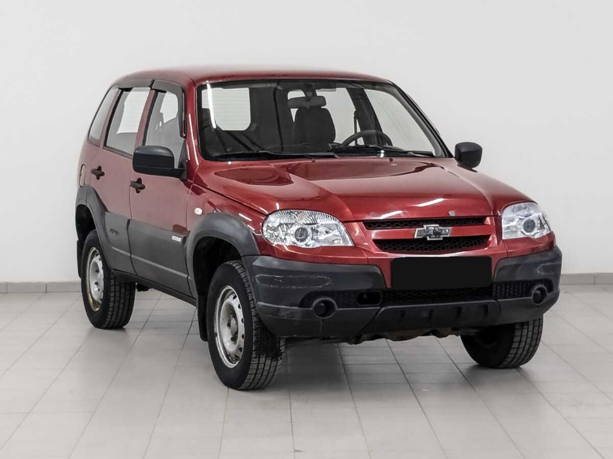 Chevrolet Niva б/у, 2015, Механическая. Фото: #2