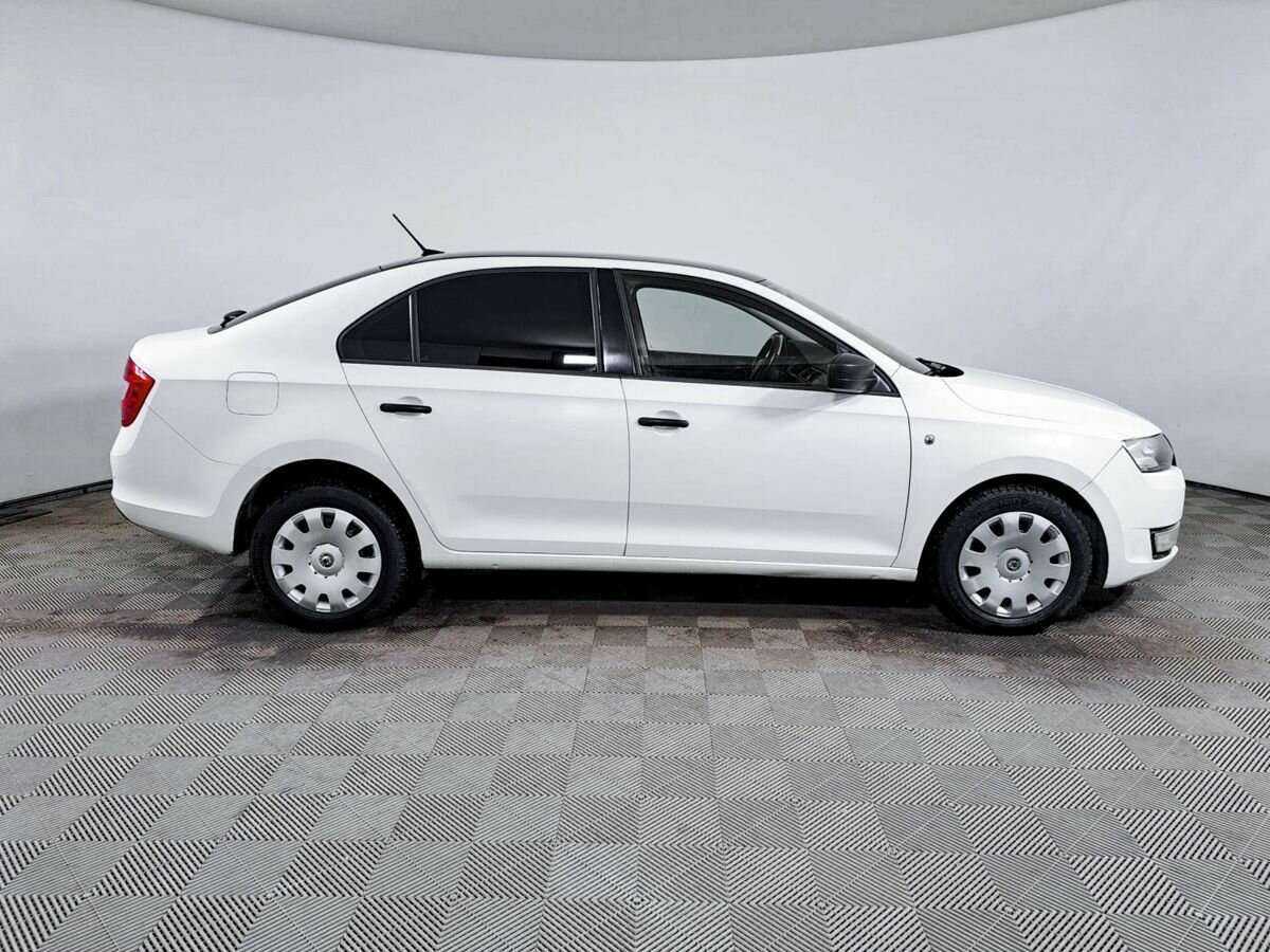 Skoda Rapid б/у, 2017, Автоматическая. Фото: #3