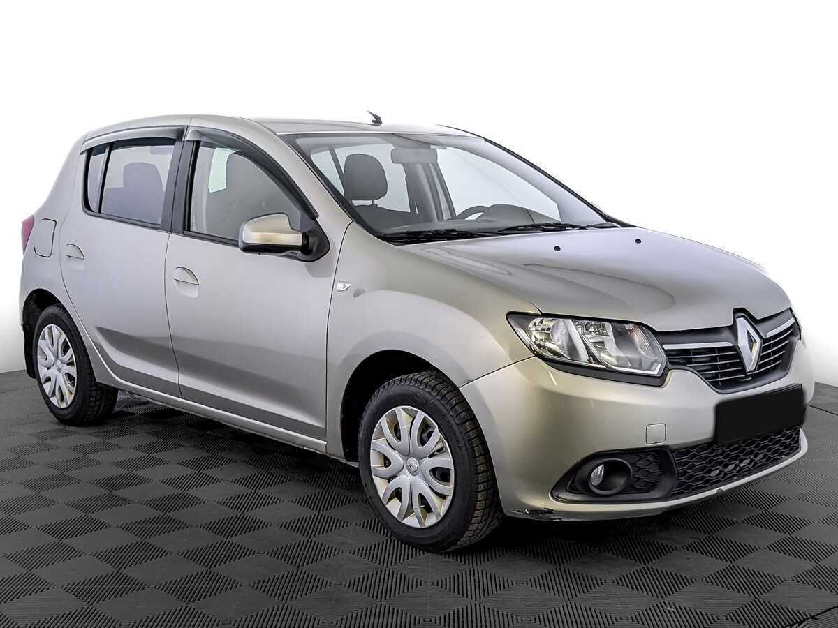 Renault Sandero б/у, 2018, Механическая. Фото: #2