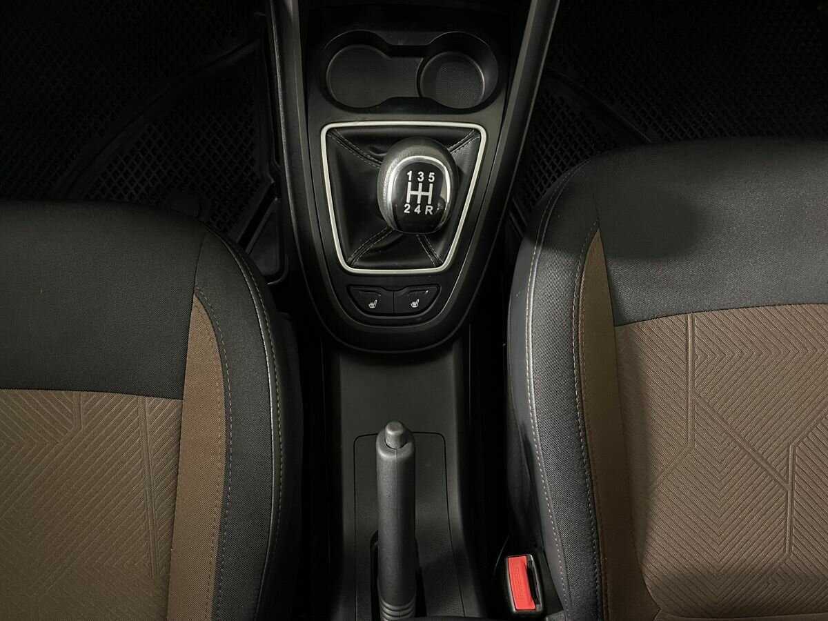 Lada (ВАЗ) Vesta б/у, 2018, Механическая. Фото: #12