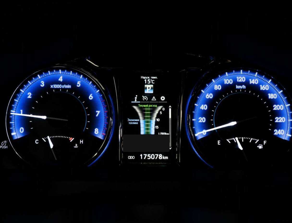 Toyota Camry б/у, 2016, Автоматическая. Фото: #11