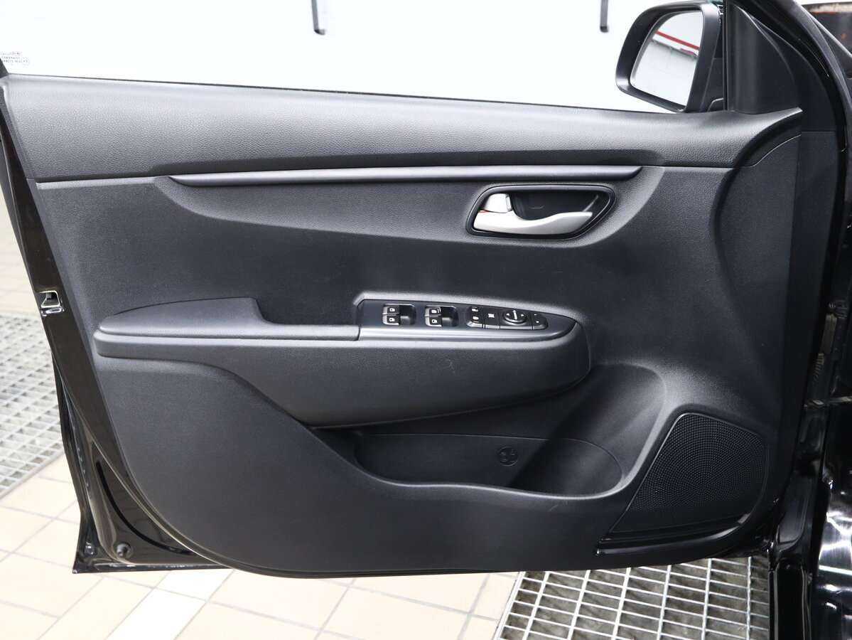 Kia Rio б/у, 2017, Автоматическая. Фото: #7