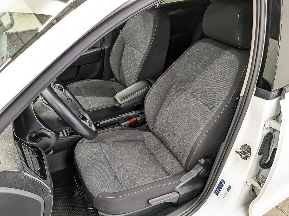 Volkswagen Polo б/у, 2021, Автоматическая. Фото: #19