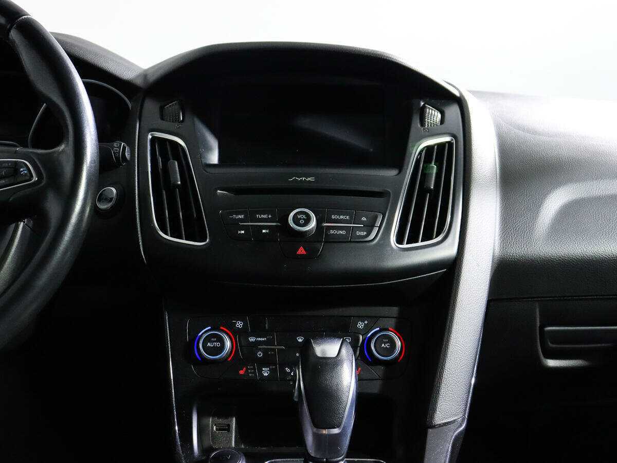 Ford Focus б/у, 2017, Автоматическая. Фото: #12