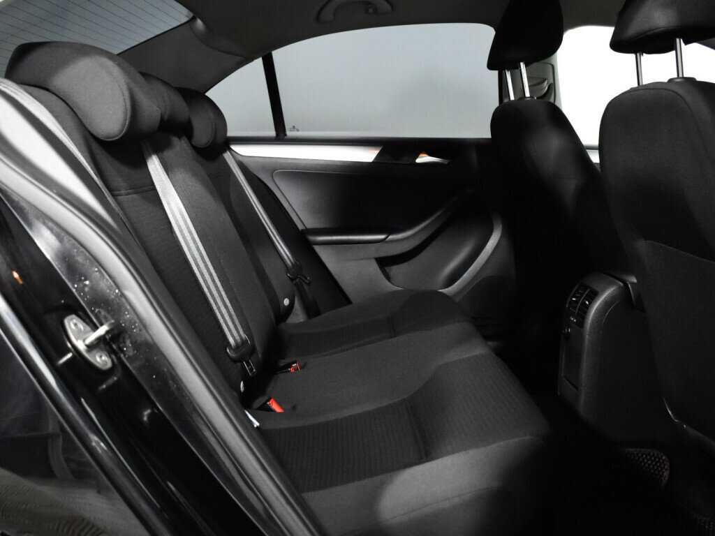 Volkswagen Jetta б/у, 2015, Автоматическая. Фото: #6