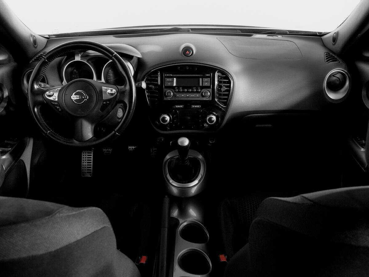Nissan Juke б/у, 2013, Механическая. Фото: #11