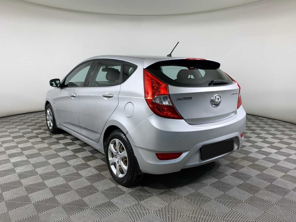 Hyundai Solaris б/у, 2012, Автоматическая. Фото: #6