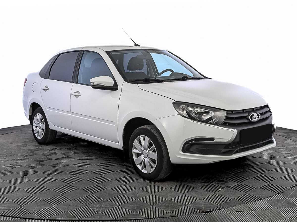 Lada (ВАЗ) Granta б/у, 2022, Механическая. Фото: #2