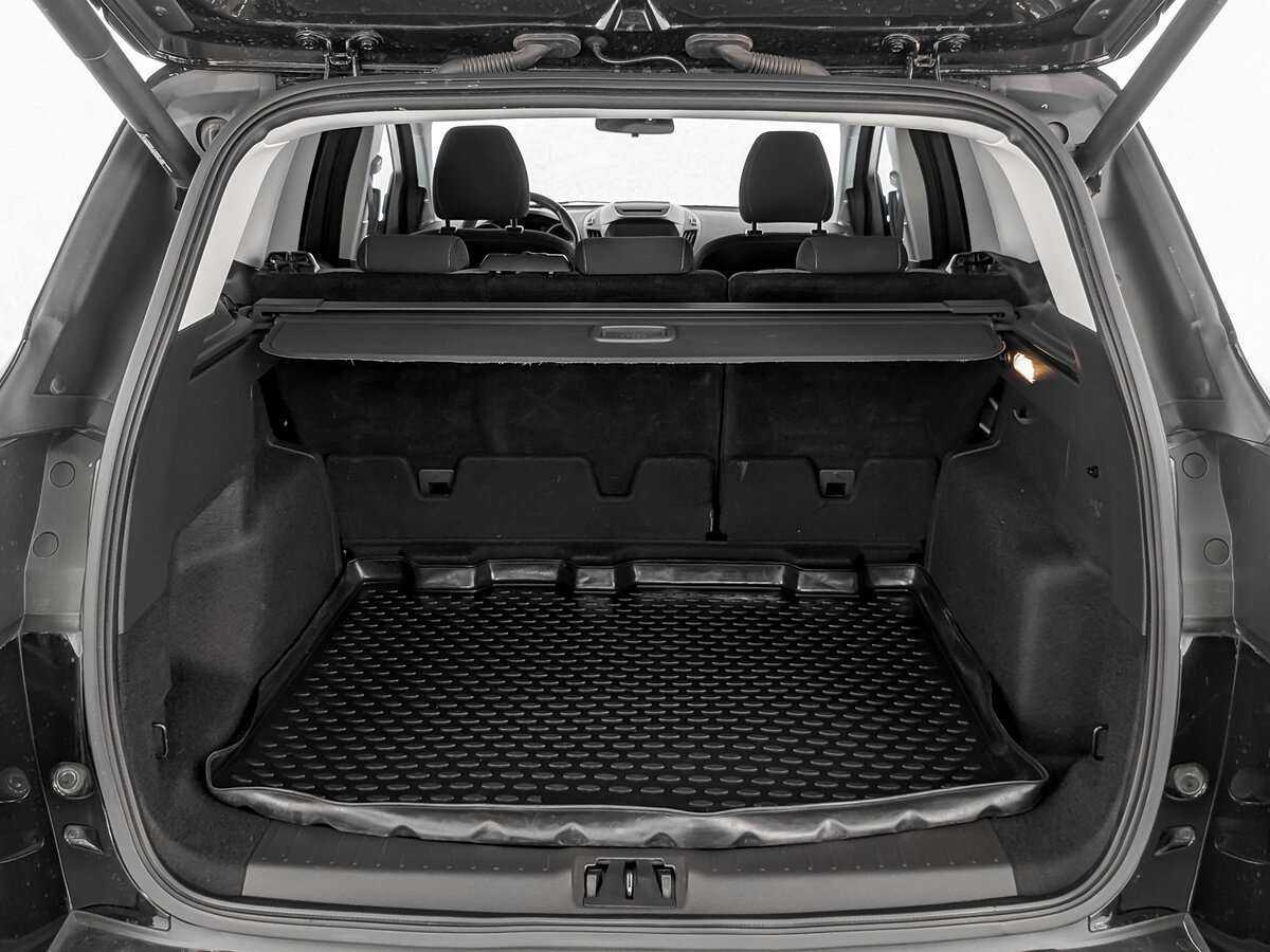 Ford Kuga б/у, 2016, Автоматическая. Фото: #9