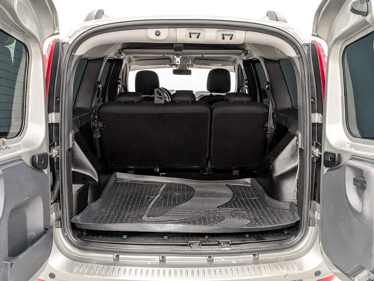 Lada (ВАЗ) Largus б/у, 2021, Механическая. Фото: #8