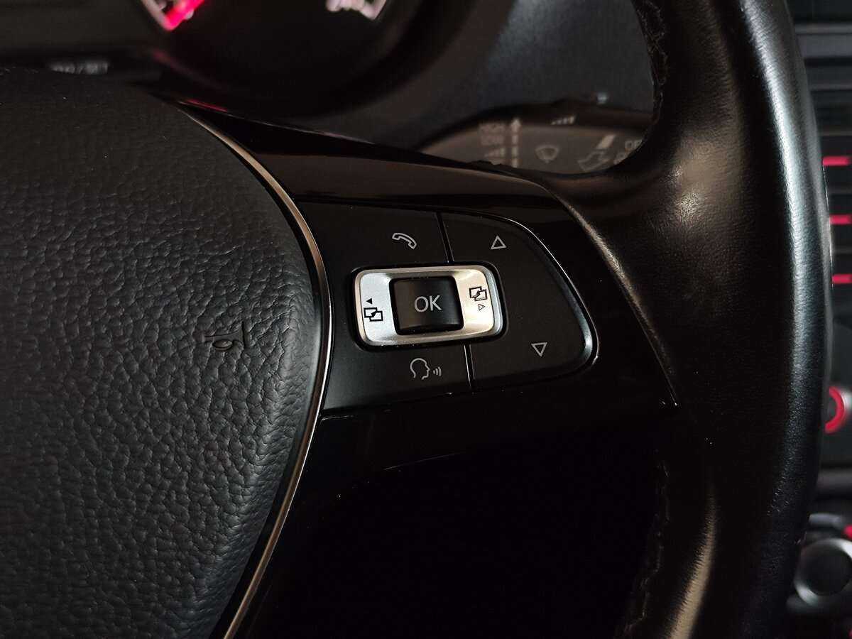 Volkswagen Polo б/у, 2018, Автоматическая. Фото: #10