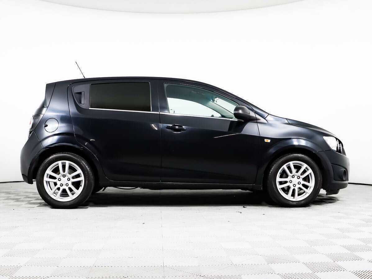 Chevrolet Aveo б/у, 2014, Автоматическая. Фото: #3