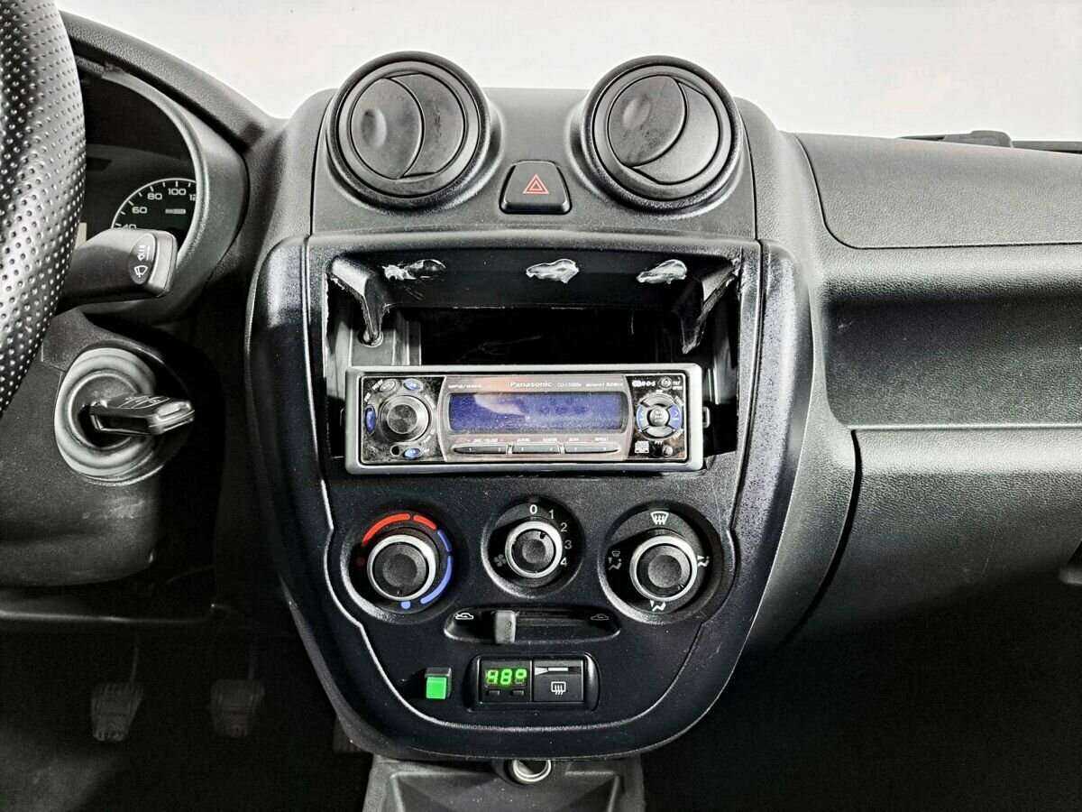 Lada (ВАЗ) Granta б/у, 2017, Механическая. Фото: #10