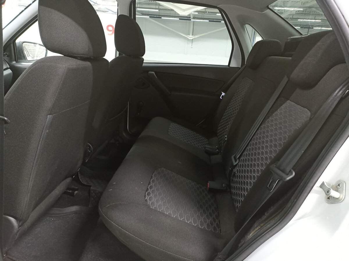 Lada (ВАЗ) Granta б/у, 2021, Механическая. Фото: #11