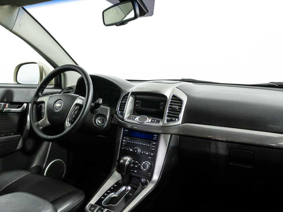 Chevrolet Captiva б/у, 2012, Автоматическая. Фото: #8