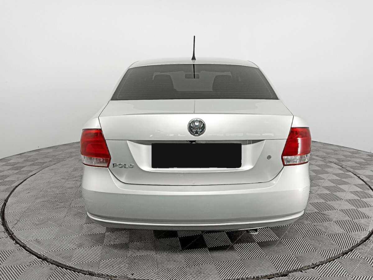 Volkswagen Polo б/у, 2013, Механическая. Фото: #5