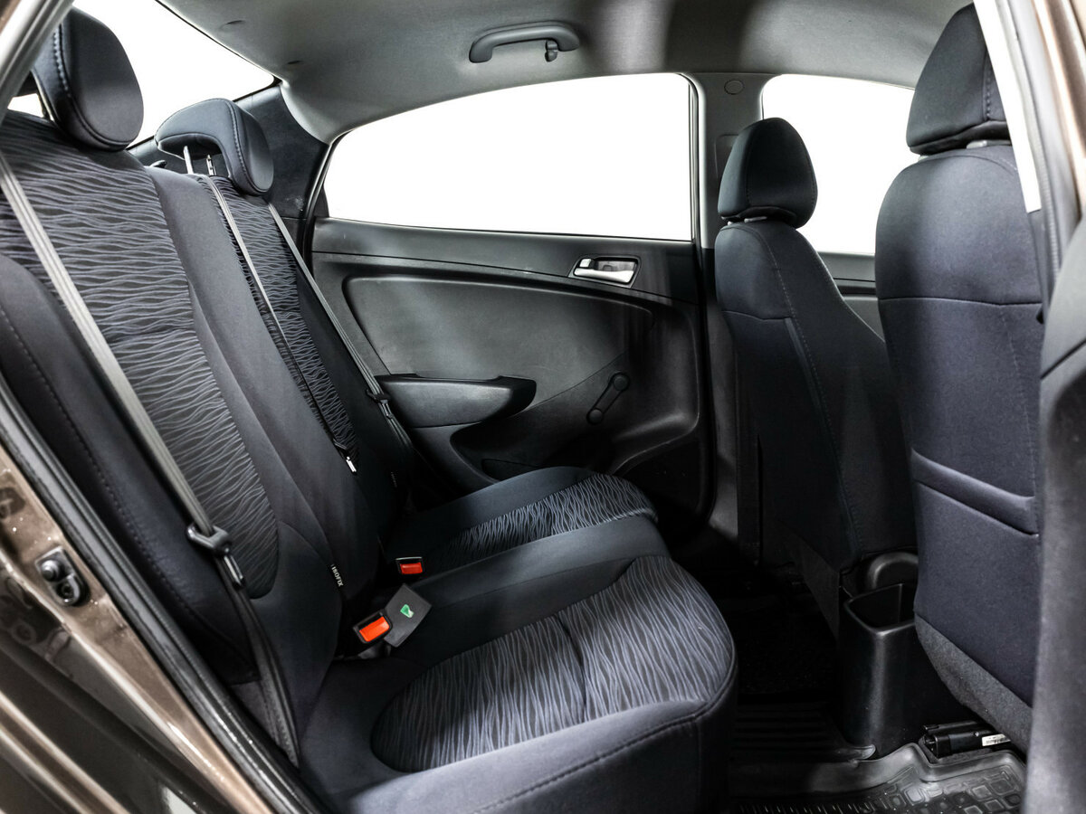 Hyundai Solaris б/у, 2015, Автоматическая. Фото: #11