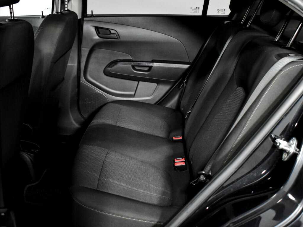 Chevrolet Aveo б/у, 2013, Автоматическая. Фото: #11