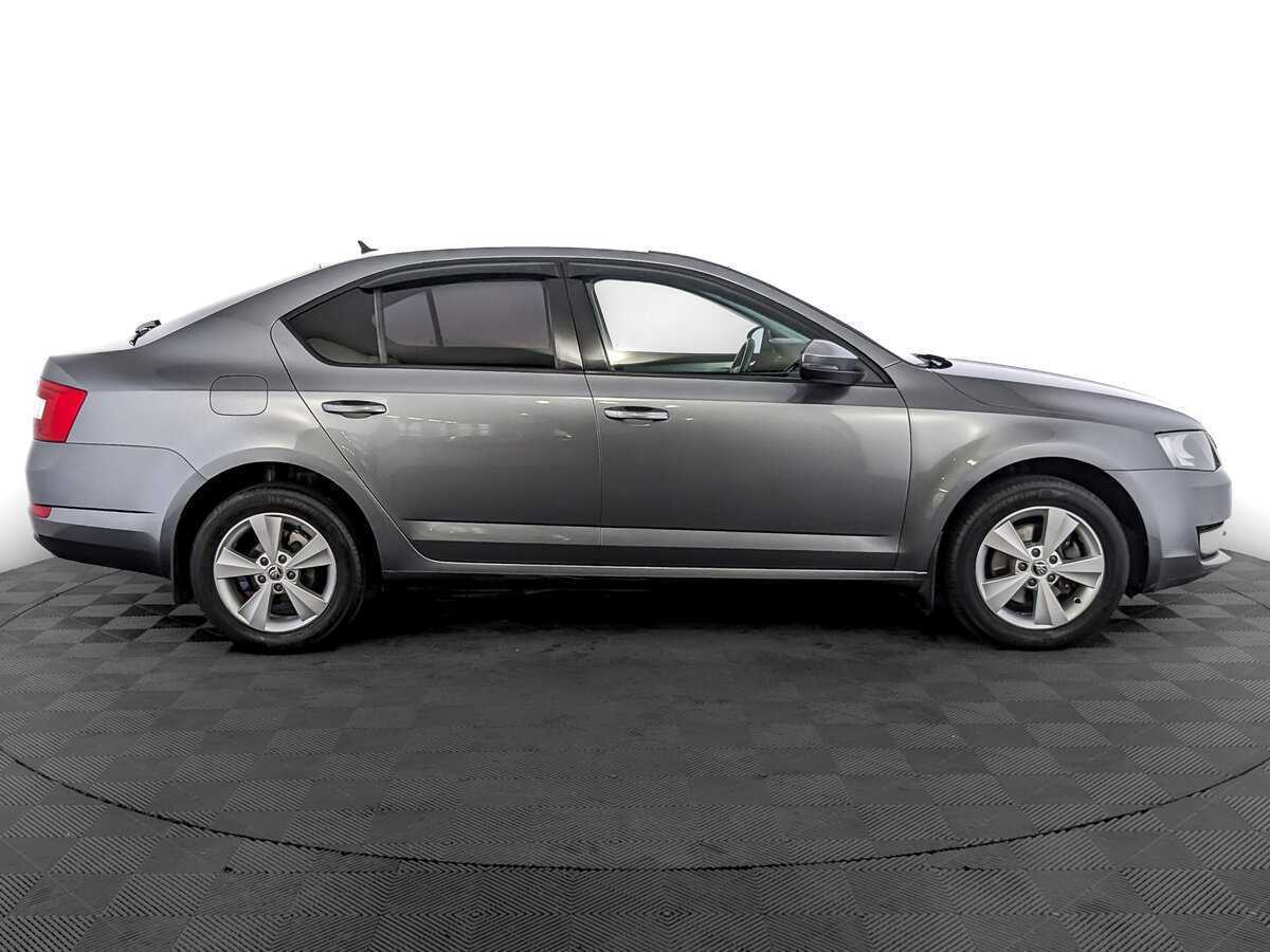 Skoda Octavia б/у, 2016, Роботизированная. Фото: #3