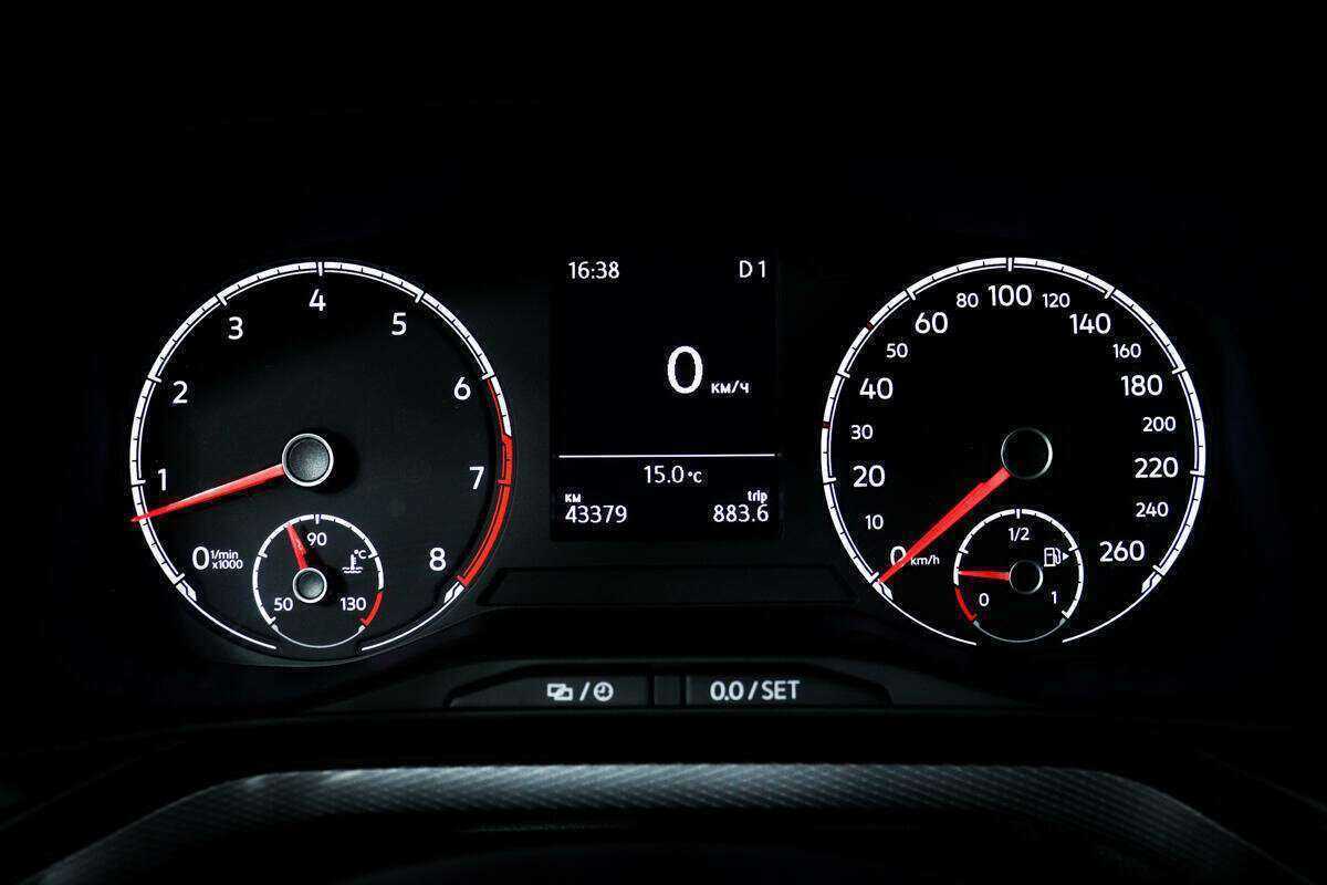 Volkswagen Polo б/у, 2021, Автоматическая. Фото: #9