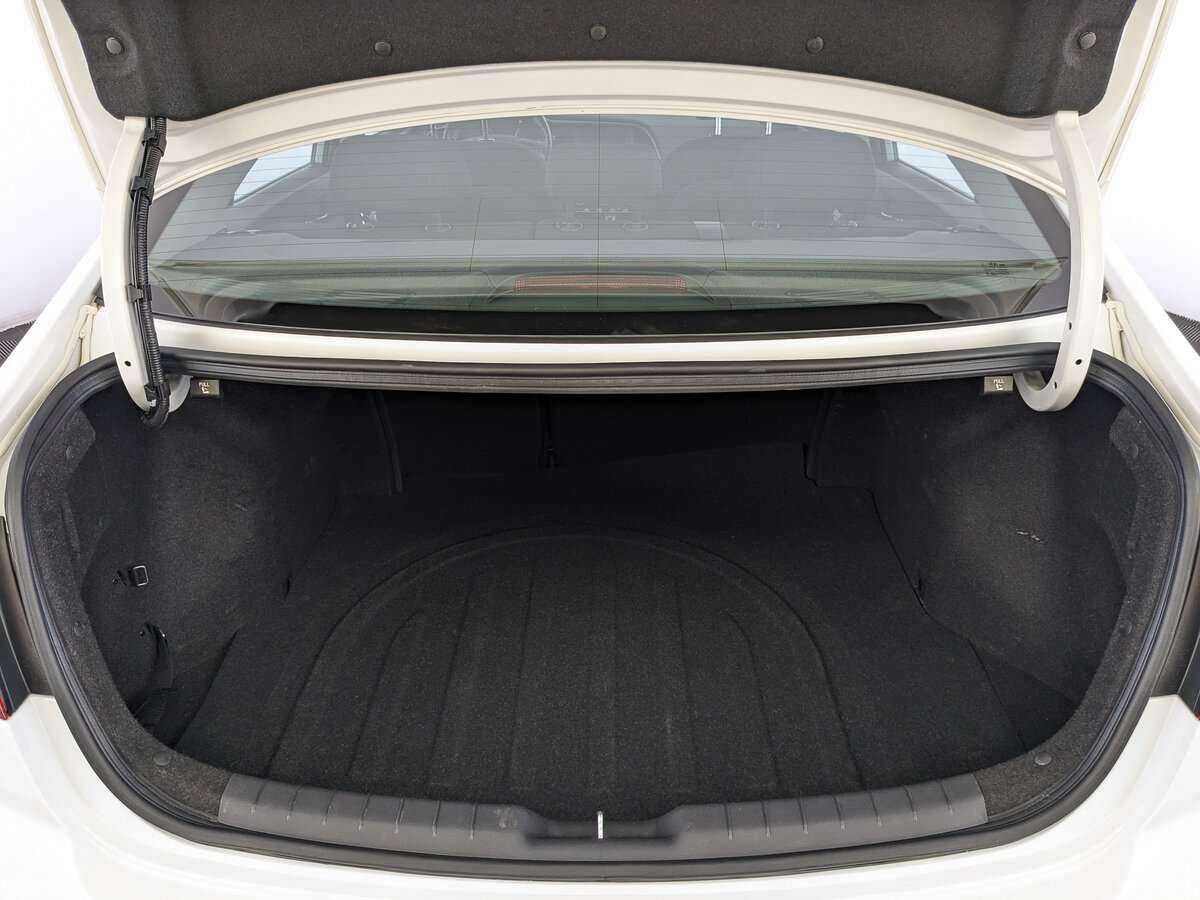 Hyundai Elantra б/у, 2020, Автоматическая. Фото: #9