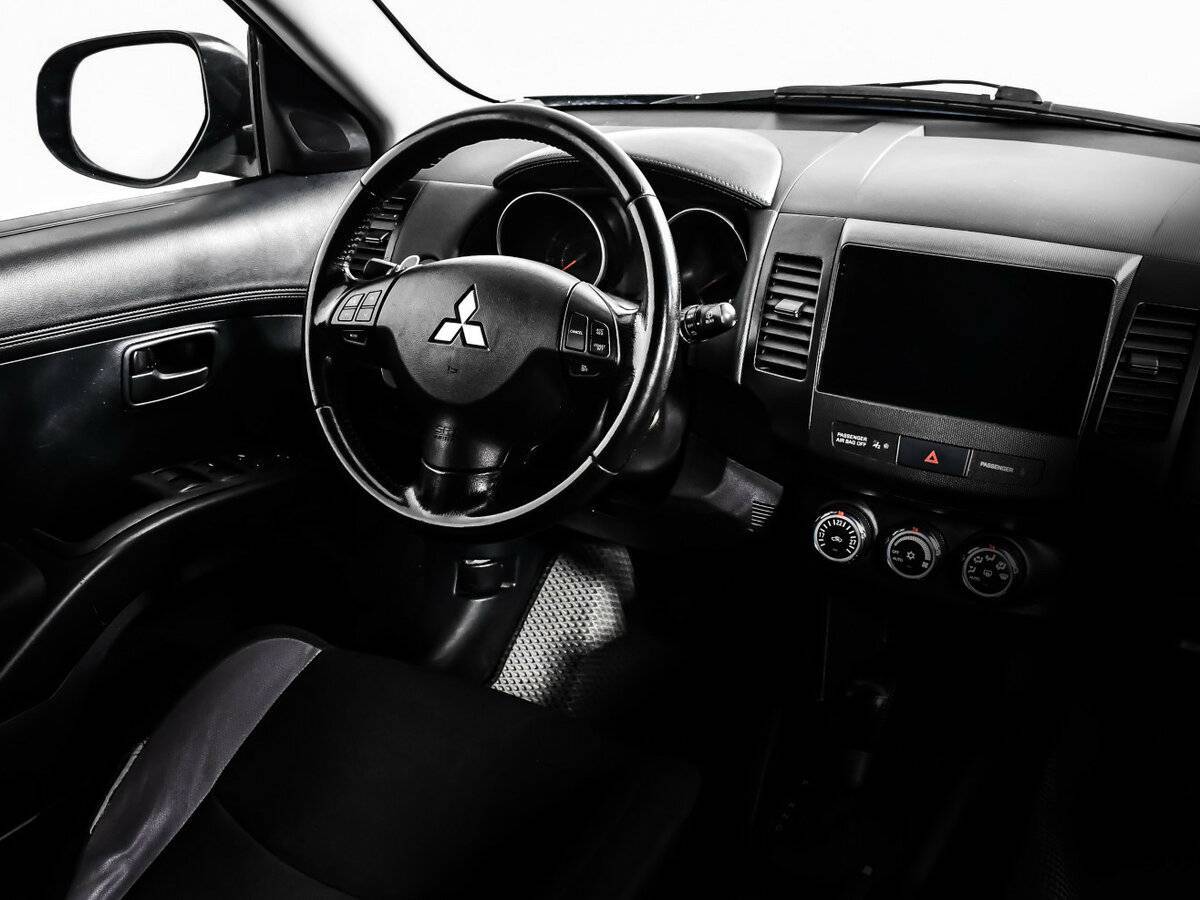 Mitsubishi Outlander б/у, 2012, Вариатор. Фото: #8
