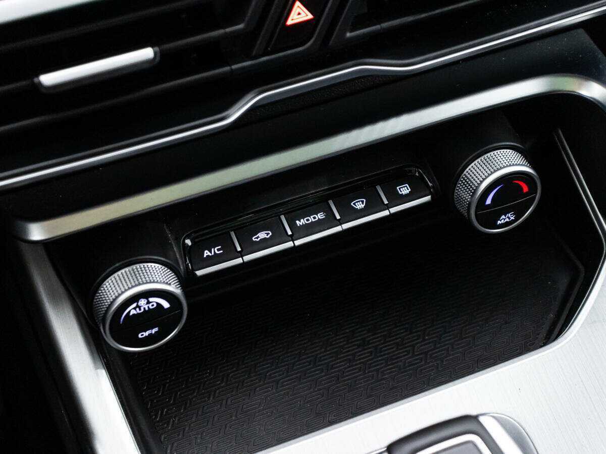 Geely Coolray б/у, 2022, Роботизированная. Фото: #20