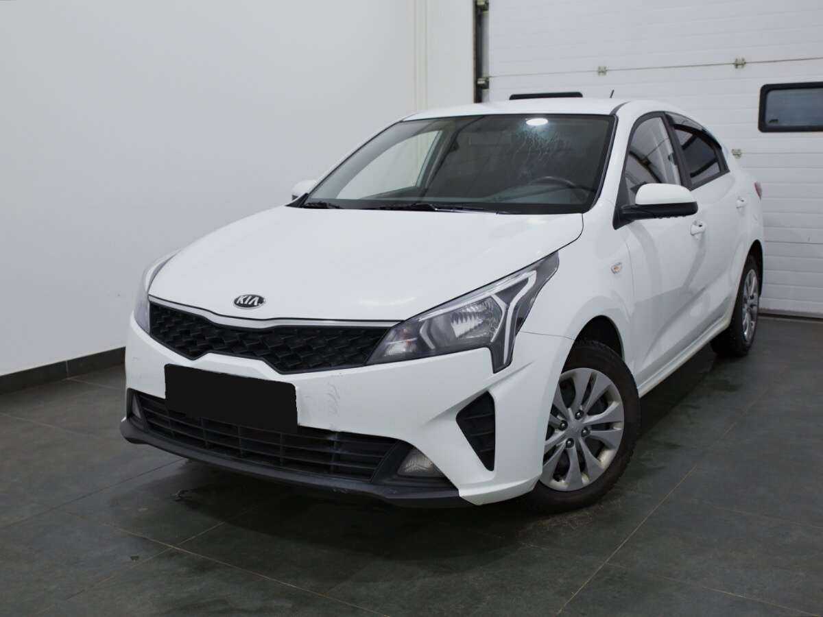 Kia Rio б/у, 2020, Механическая. Посмотреть фото