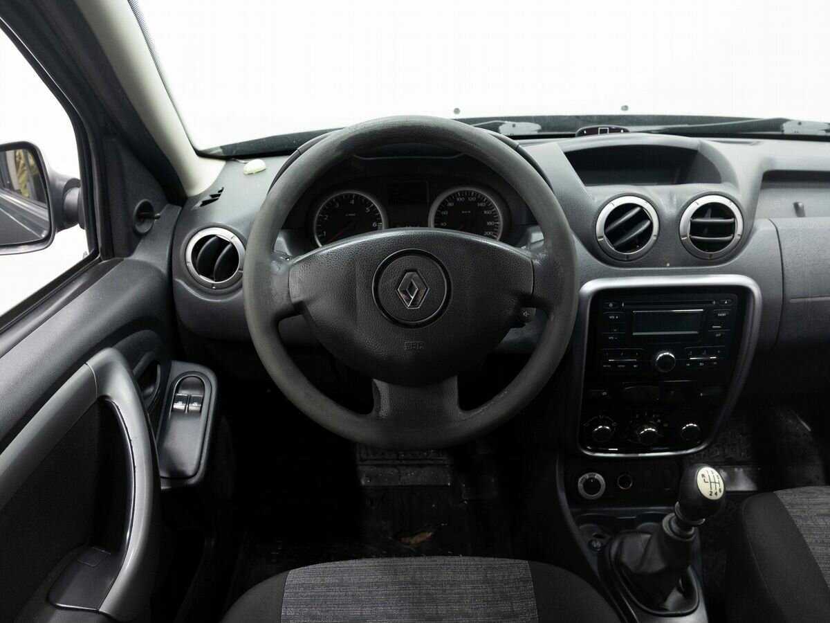 Renault Duster б/у, 2013, Механическая. Фото: #13