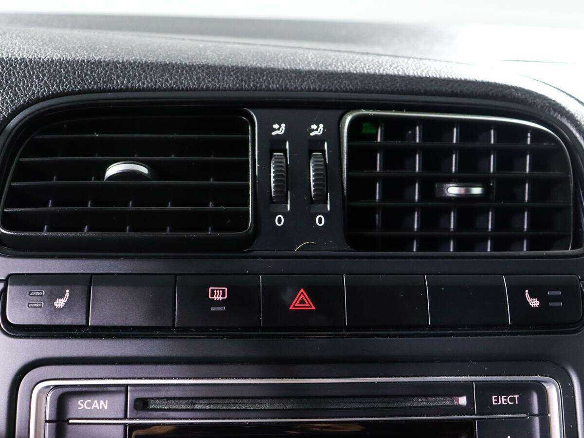 Volkswagen Polo б/у, 2014, Автоматическая. Фото: #12